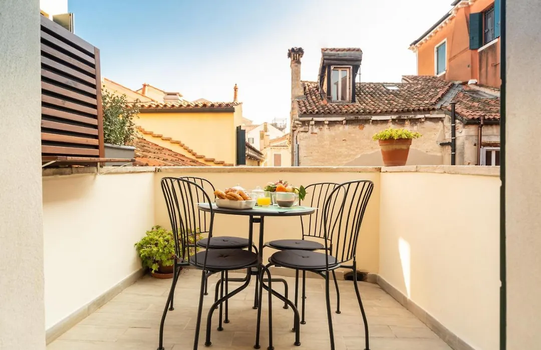 Ca' Terrazza Di Marco Polo By Sarlux-1
